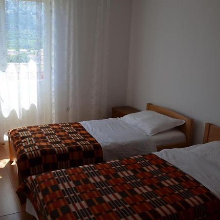 Apartments Aneva Baska  Bagian luar foto
