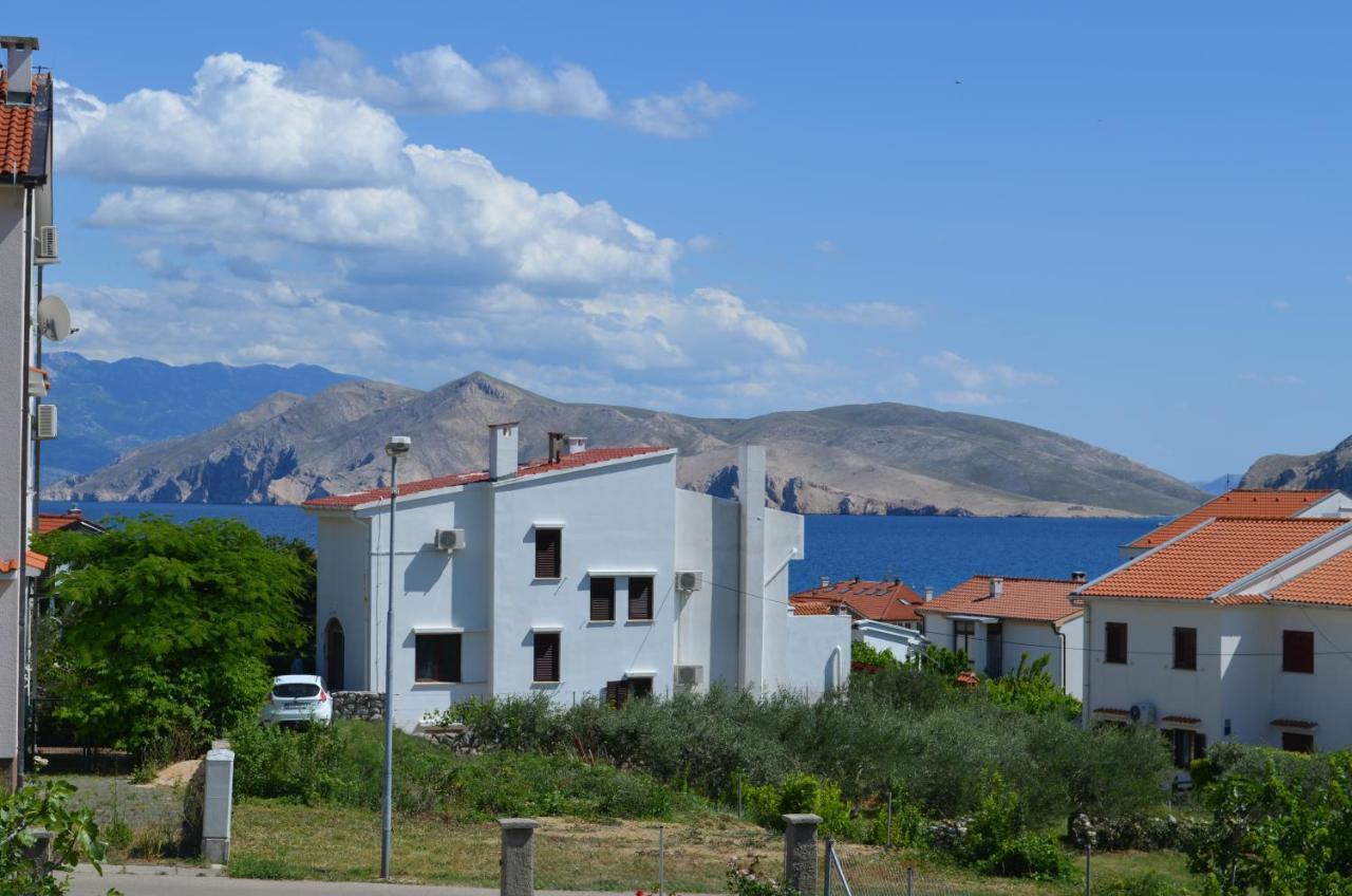 Apartments Aneva Baska  Bagian luar foto