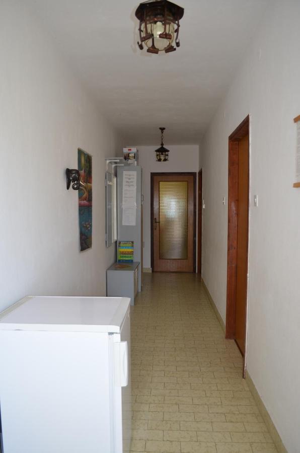 Apartments Aneva Baska  Bagian luar foto