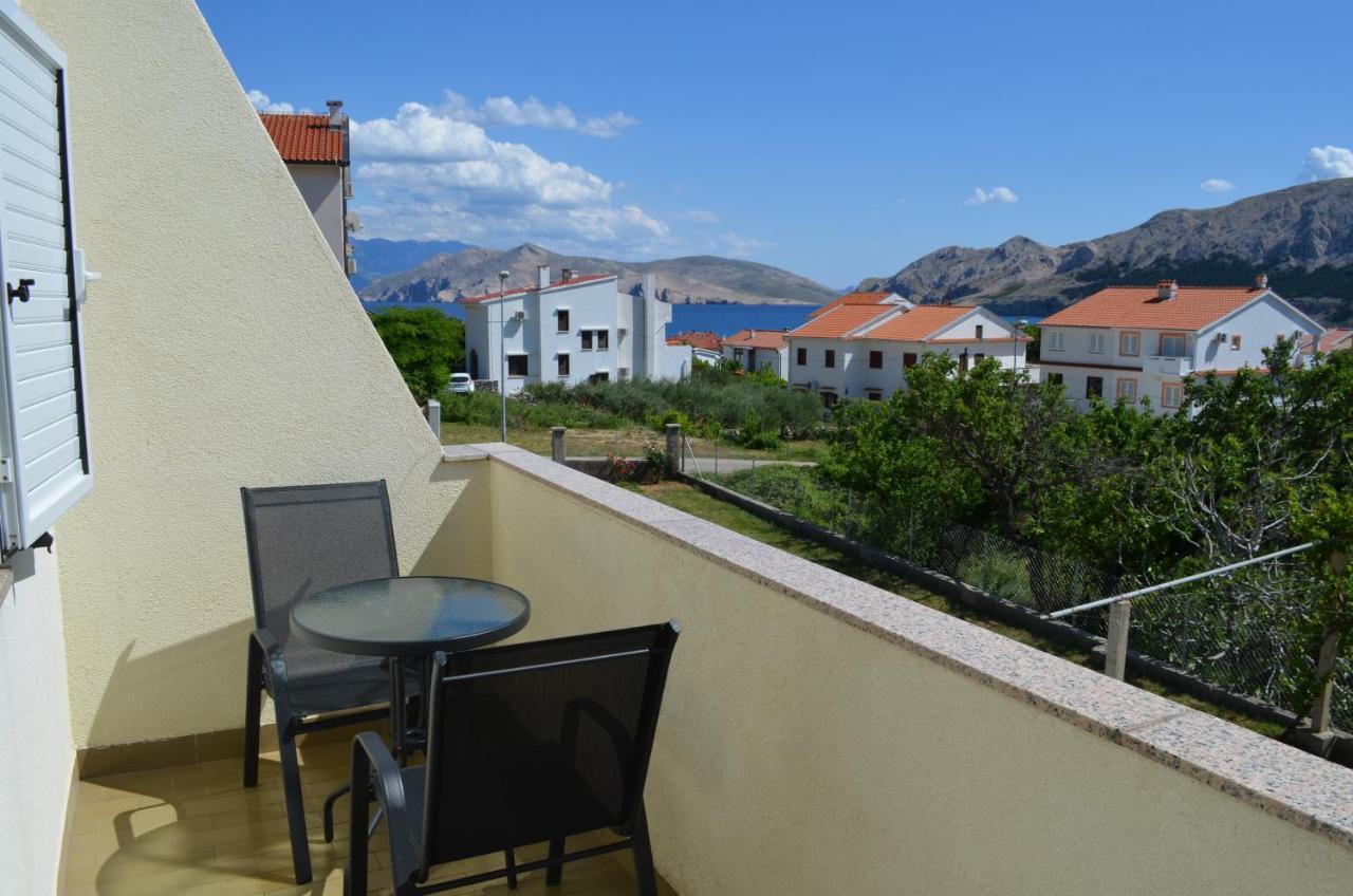 Apartments Aneva Baska  Bagian luar foto
