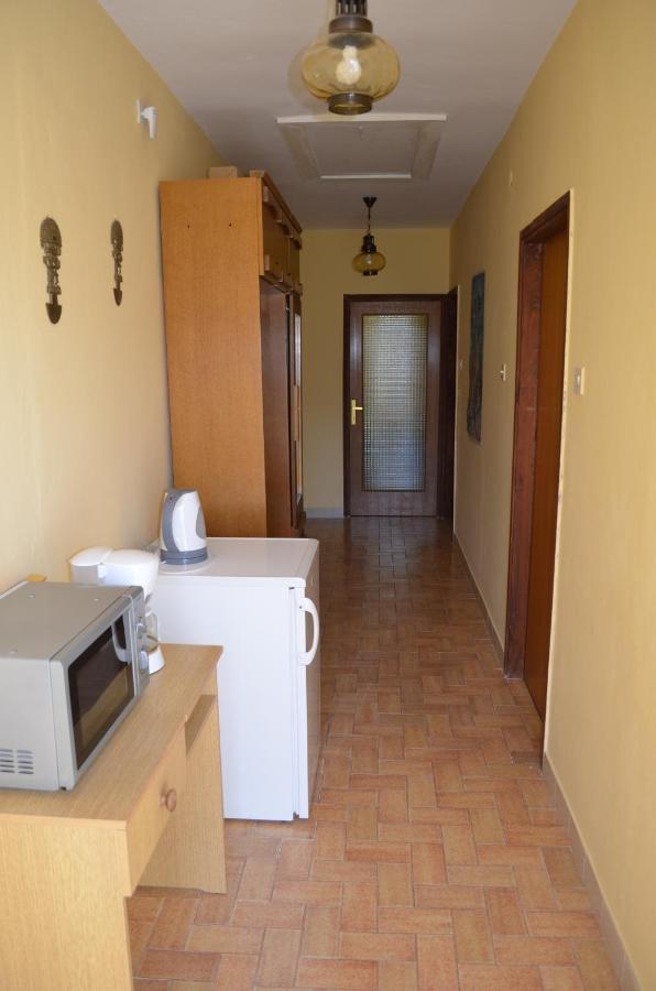 Apartments Aneva Baska  Bagian luar foto