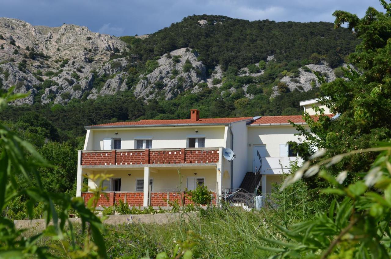 Apartments Aneva Baska  Bagian luar foto